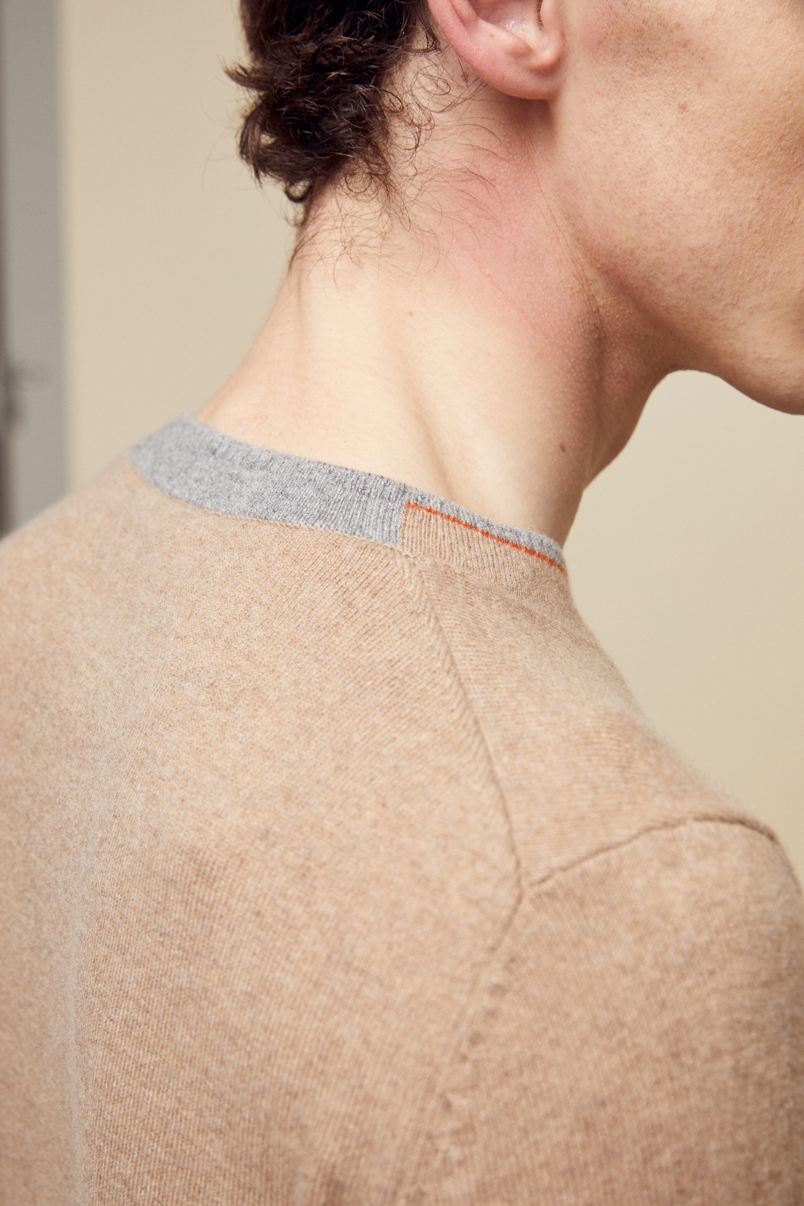 saac Ely Cashmere Crewneck Sweater with Contrast Collar in Light Brown