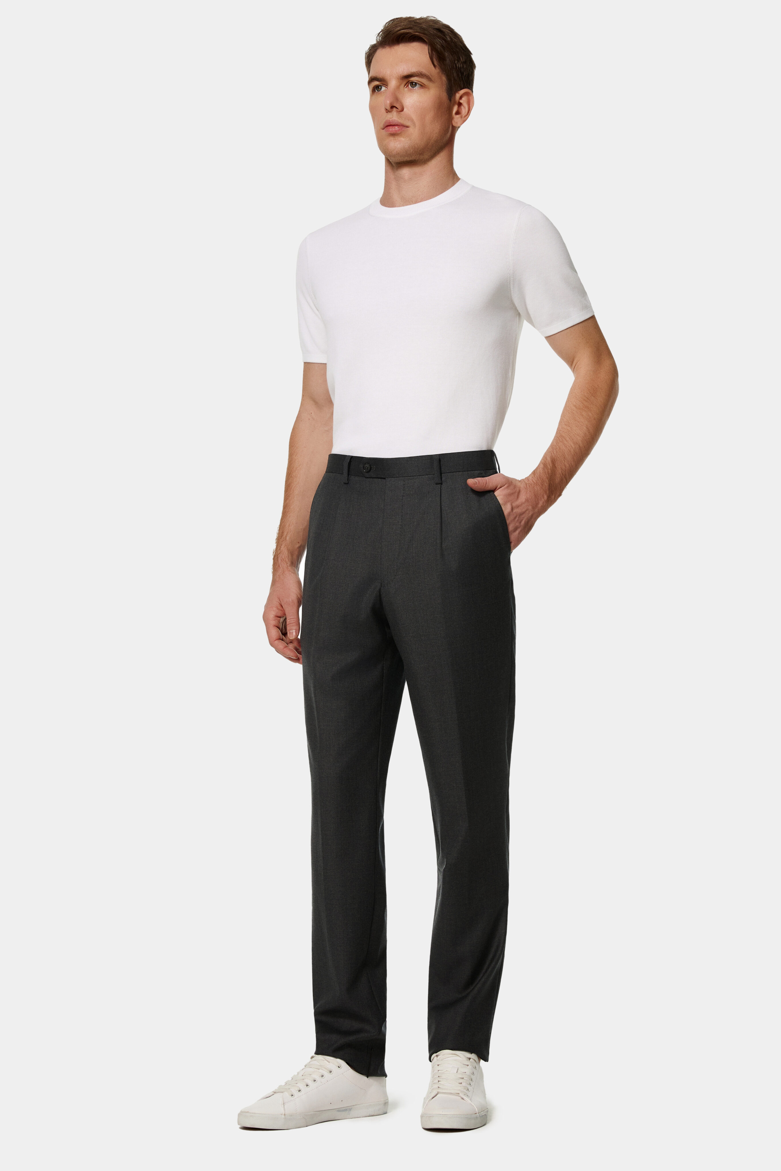 Charcoal Super 150’s single pleat trousers with belt loops — front view.